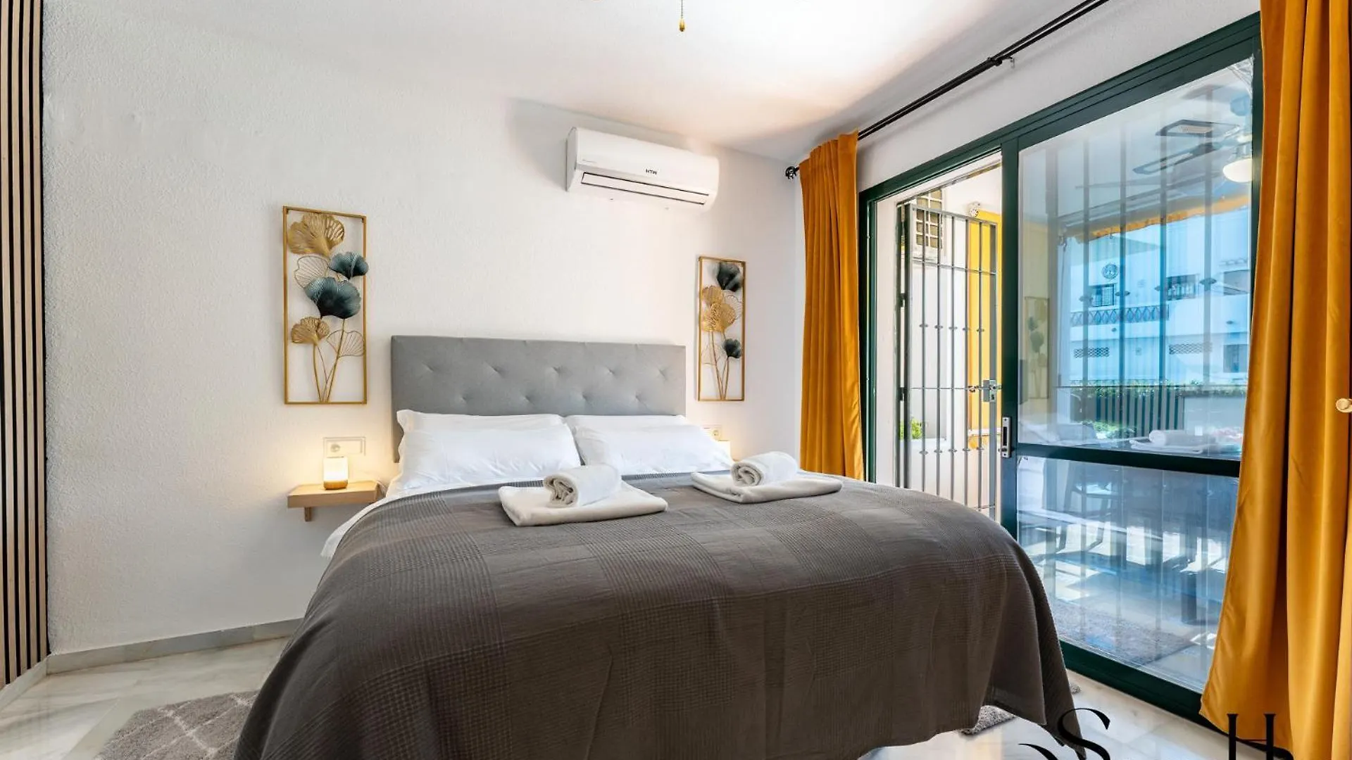 شقة Poolside 2 Bedroom Retreat بينالماذينا إسبانيا
